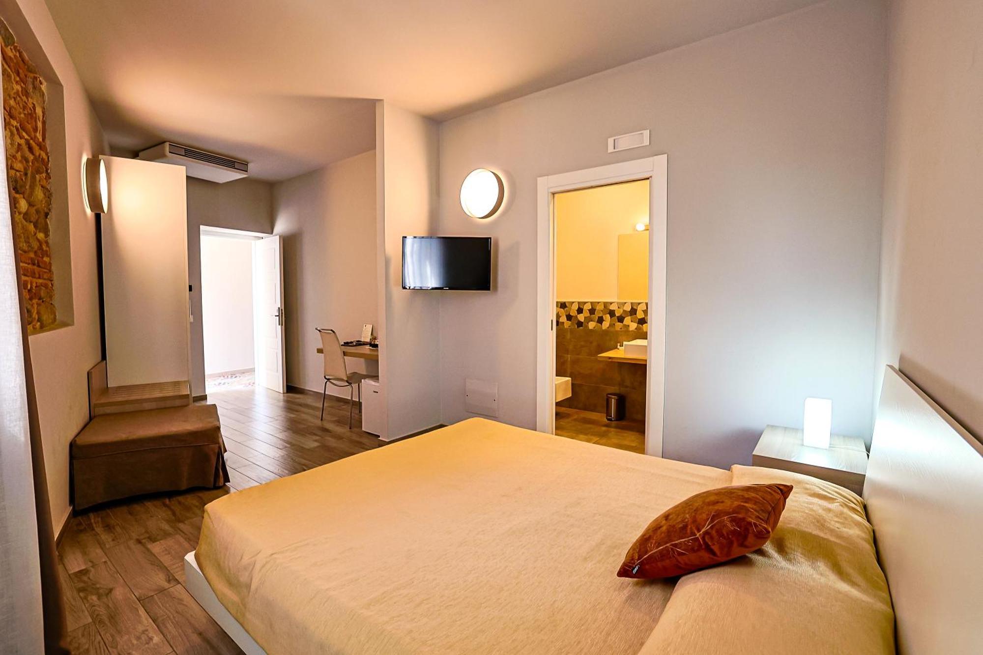 Le Suite Polistena Bagian luar foto